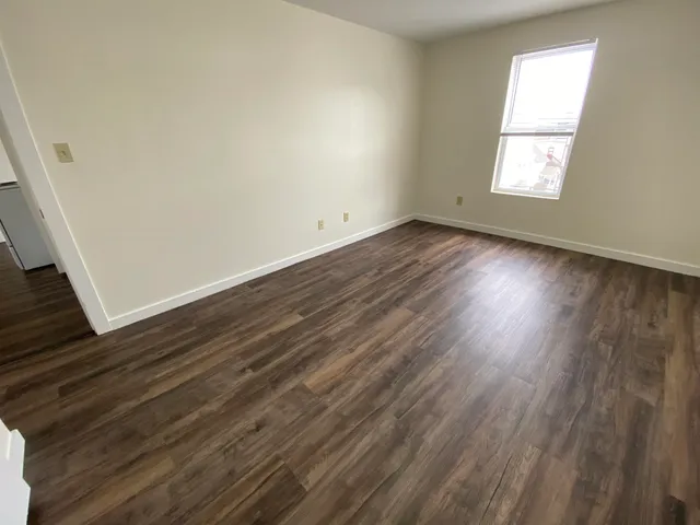 $1,674 | 143 Second Street, Unit 3, Manchester, NH 03102