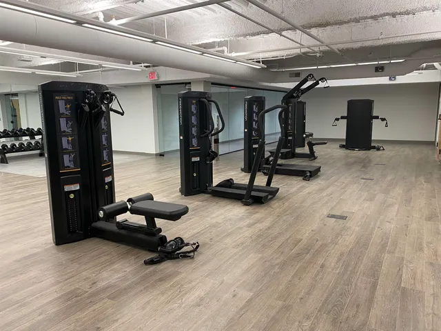 $1,674 | 143 Second Street, Unit 3, Manchester, NH 03102