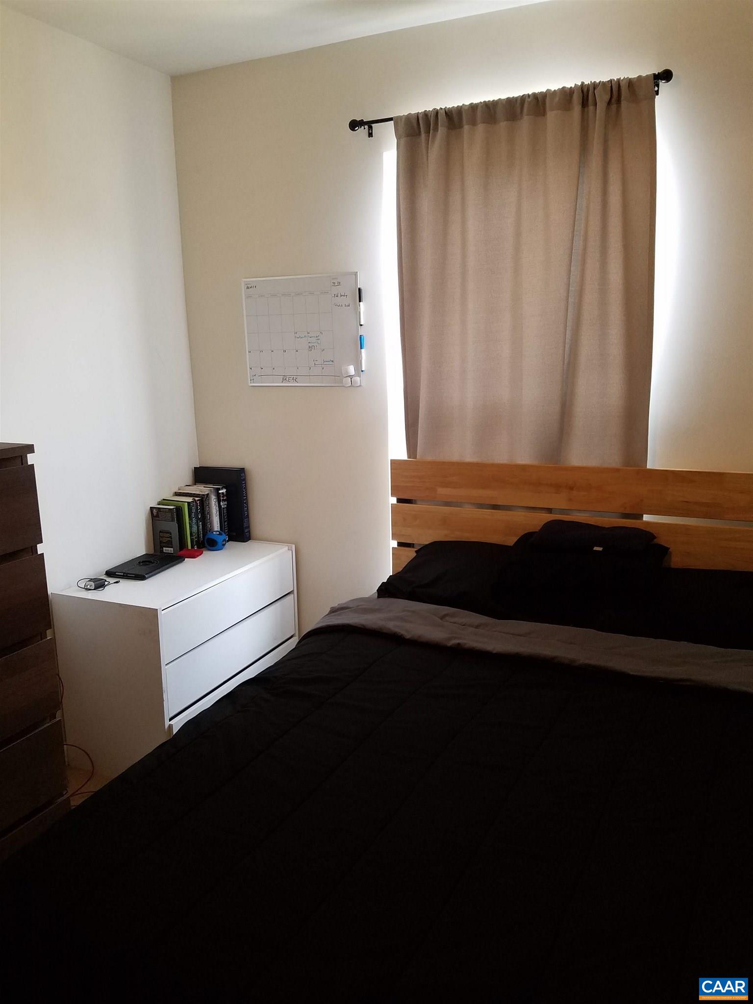 813 Rainier Road Charlottesville, VA 22903 - Photo 5 of 8