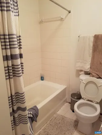 $3,200 | 813 Rainier Road, Charlottesville, VA 22903