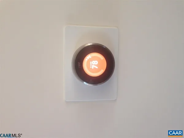 $3,200 | 813 Rainier Road, Charlottesville, VA 22903