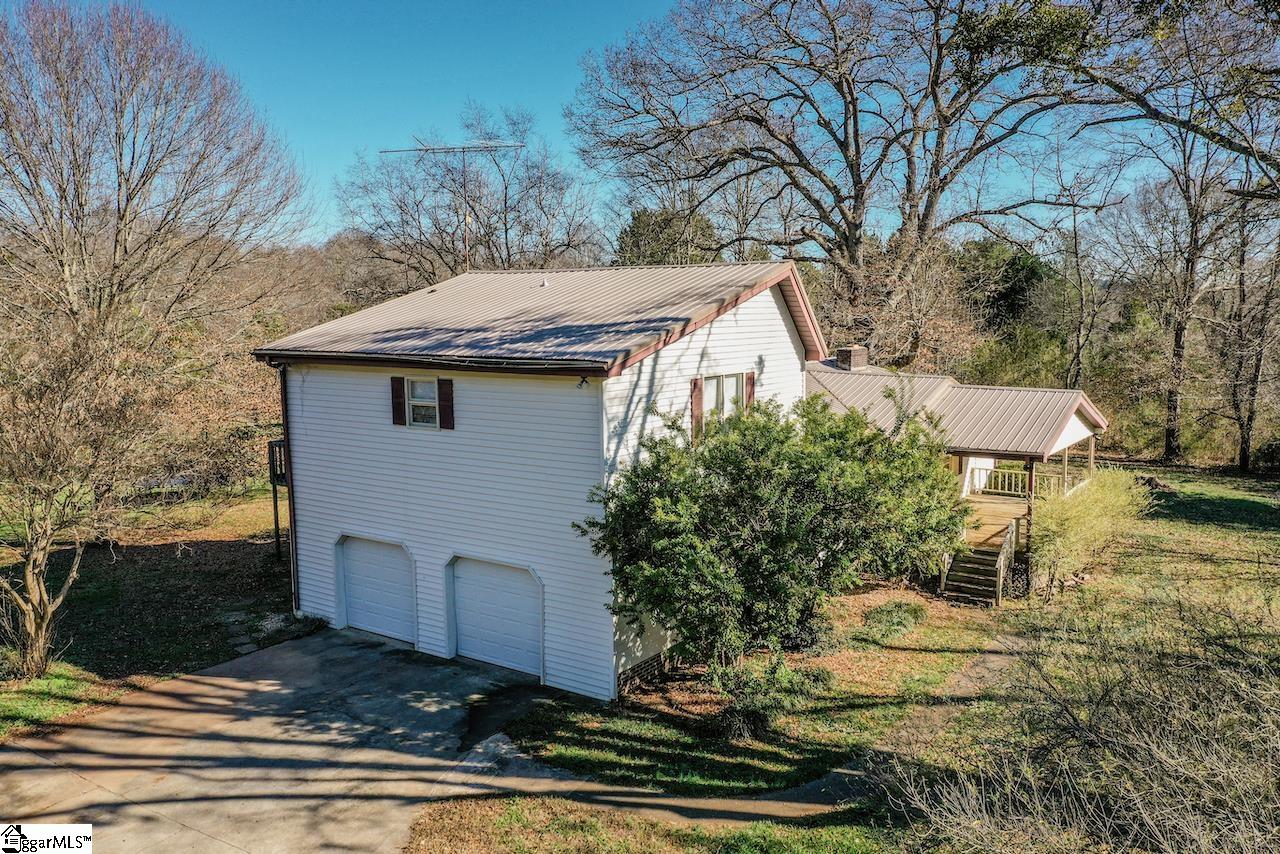 316 West Church Road Easley, SC 29642 - Photo 3 of 36