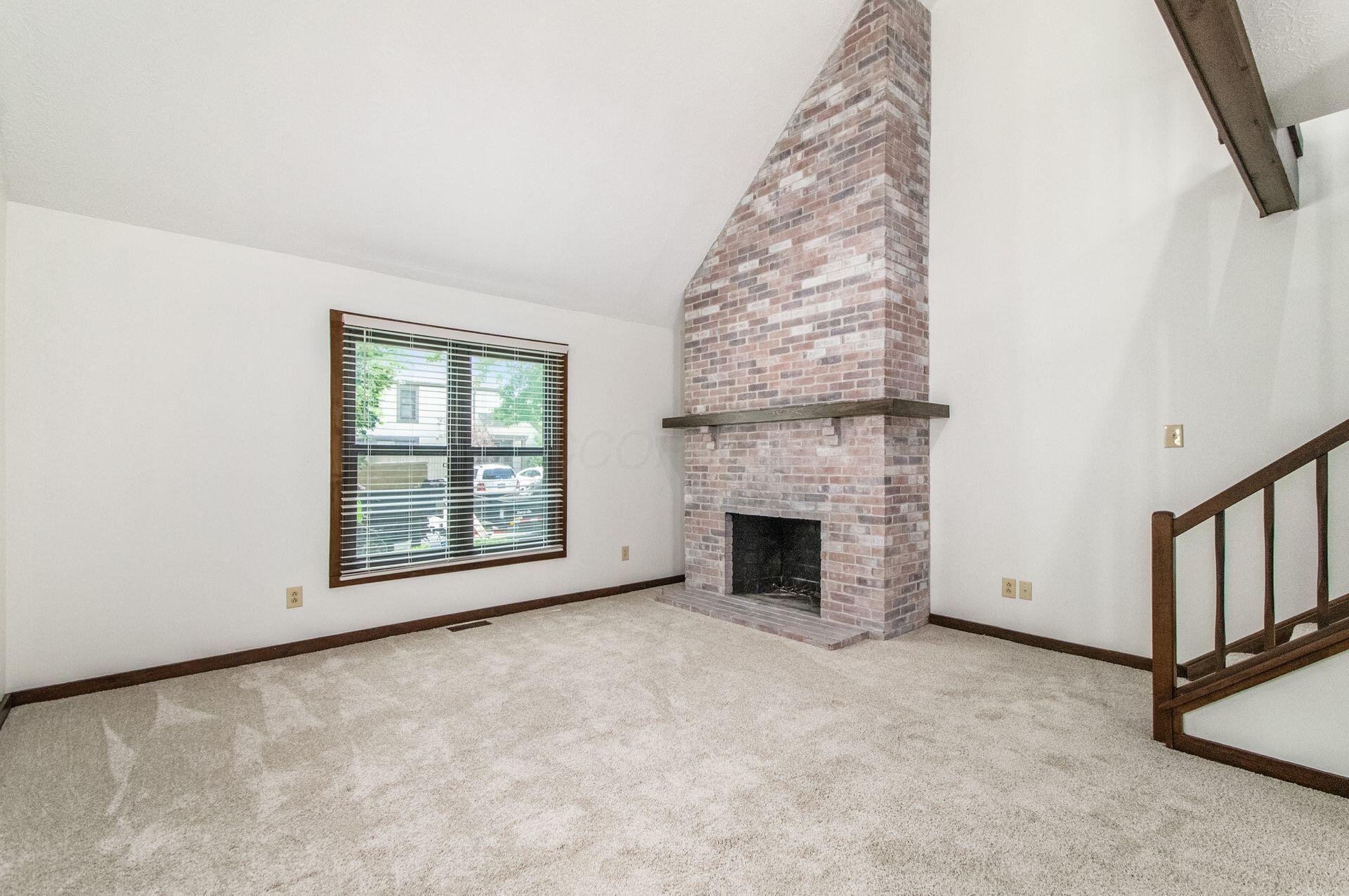 434 Edinburgh Road Dublin, OH 43017 - Photo 4 of 25
