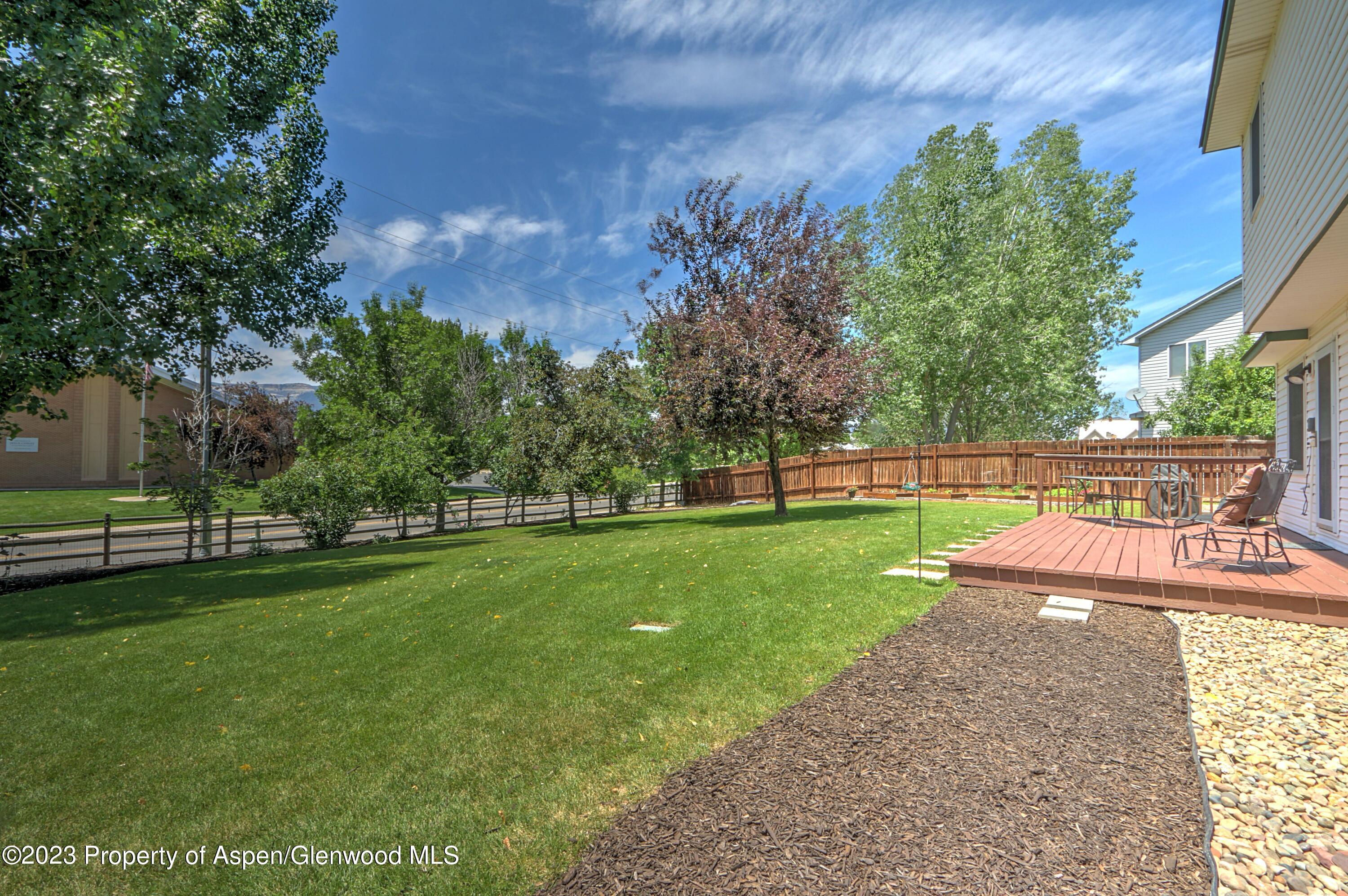 1527 Graham Court Rifle, CO 81650 - Photo 28 of 32 a view of a park with trees