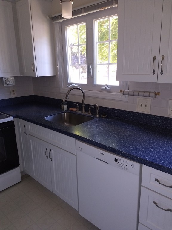 6 Schofield Road, Unit 6 Kingston, MA 02364 - Photo 8 of 15 Gallery Image 8