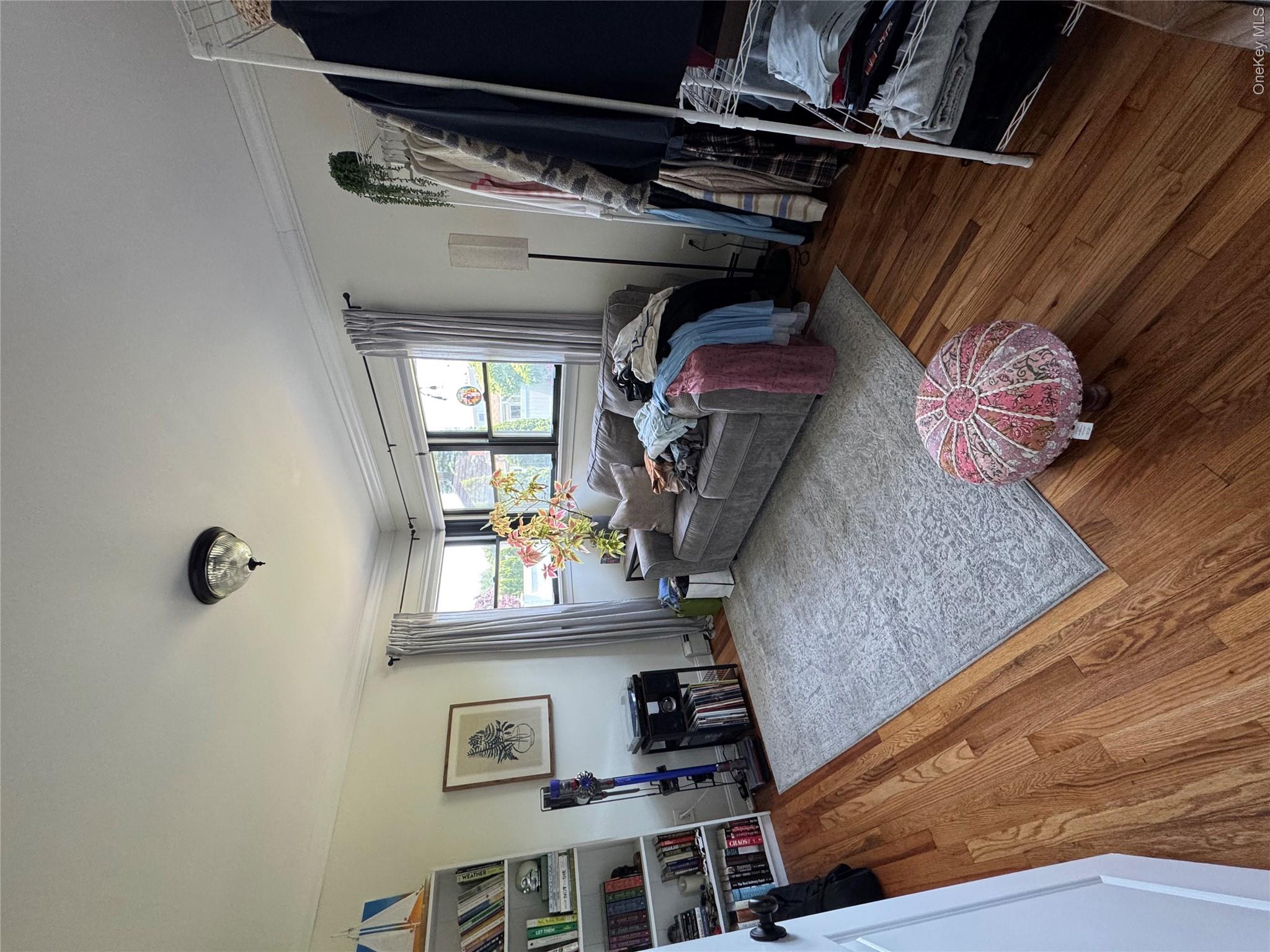 338 Carnation Road West Islip, NY 11795 - Photo 7 of 18