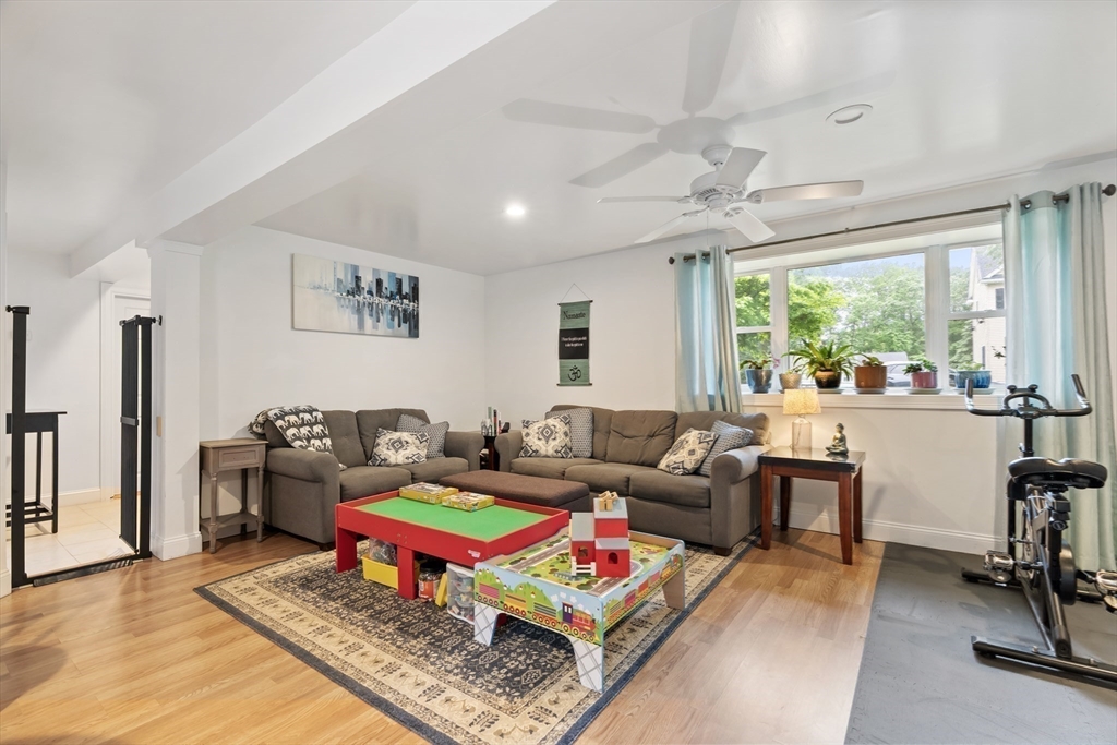 109 Georgia Road Tewksbury, MA 01876 - Photo 20 of 42 Gallery Image 20