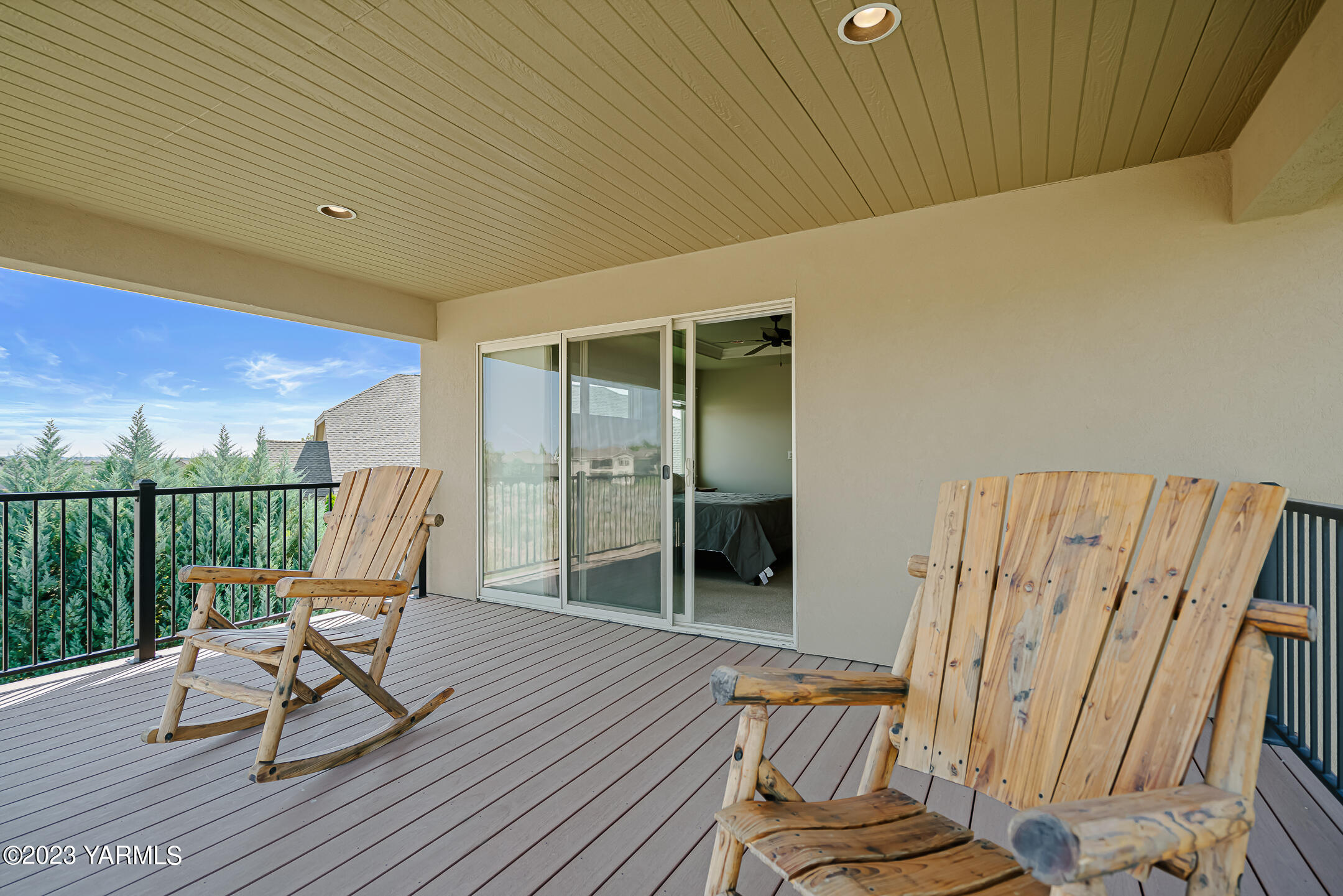 2978 Crosswater Loop Richland, WA 99354 - Photo 30 of 34 a view of a balcony with chair and wooden floor