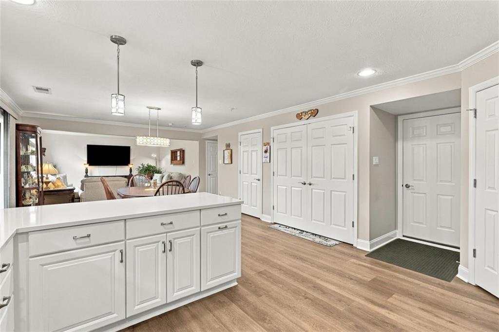 154 Rifgon Drive Canonsburg, PA 15317 - Photo 18 of 42 Direct garage access to the kitchen makes unloading groceries quick and convenient.