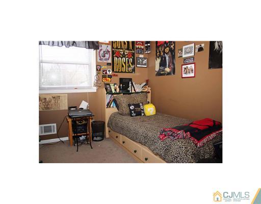 17 Monaghan Road Edison, NJ 08817 - Photo 22 of 25 a view of workspace with furniture