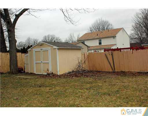 17 Monaghan Road Edison, NJ 08817 - Photo 25 of 25 a backyard of a house