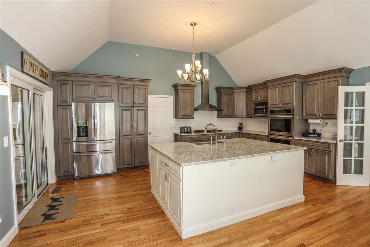 115 Kilrea Road Derry, NH 03038 - Photo 4 of 32