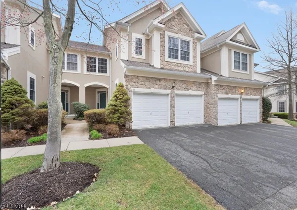 $4,850 | 64 Henning Terrace, Unit 64, Denville, NJ 07834