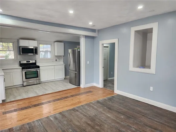 $399,900 | 39 Chaplin Street, Pawtucket, RI 02861