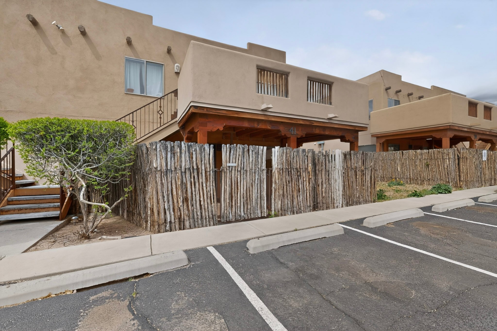 3300 Rufina Street, Unit L41 Santa Fe, NM 87507 - Photo 5 of 36