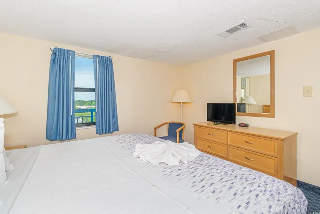$170,000 | 1304 North Ocean Boulevard, Unit 300, Myrtle Beach, SC 29577
