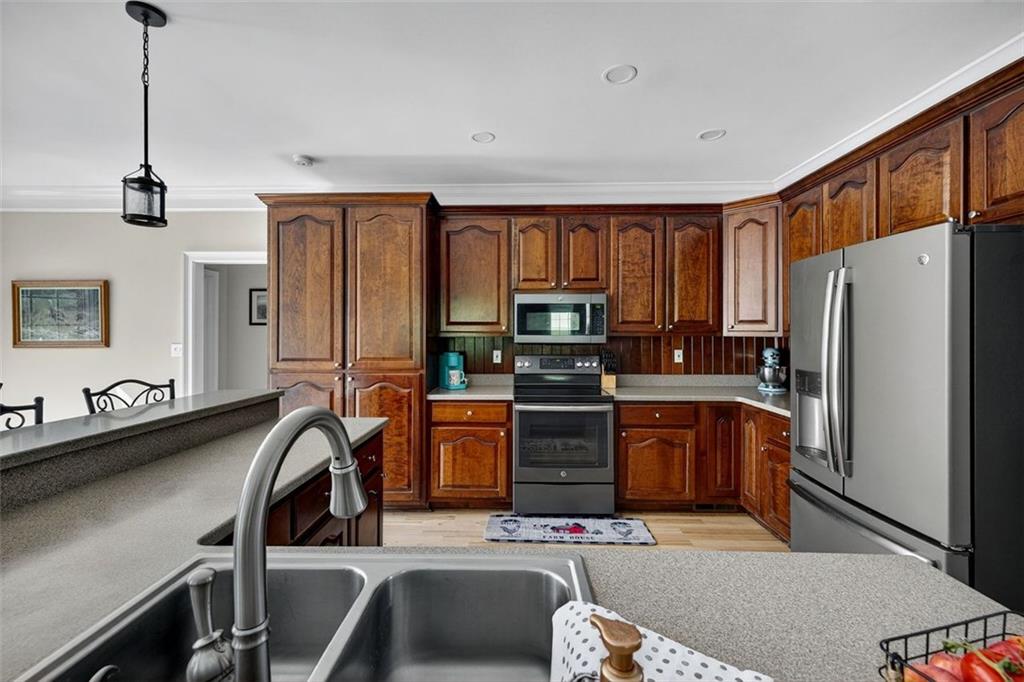 175 Tom Jones Road Kingston, GA 30145 - Photo 20 of 81