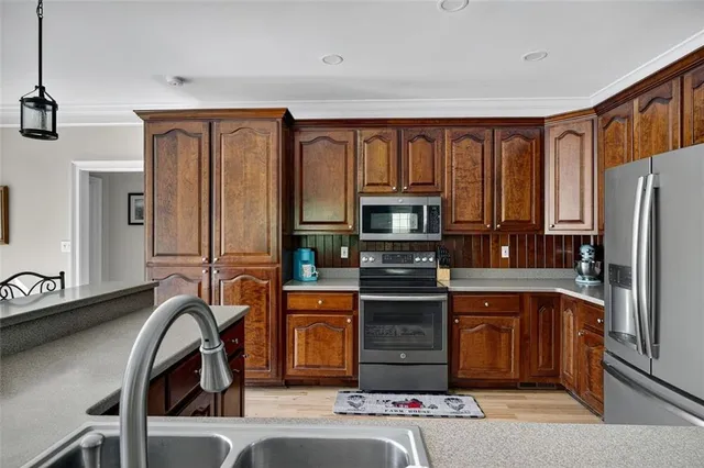 $1,880,000 | 175 Tom Jones Road, Kingston, GA 30145