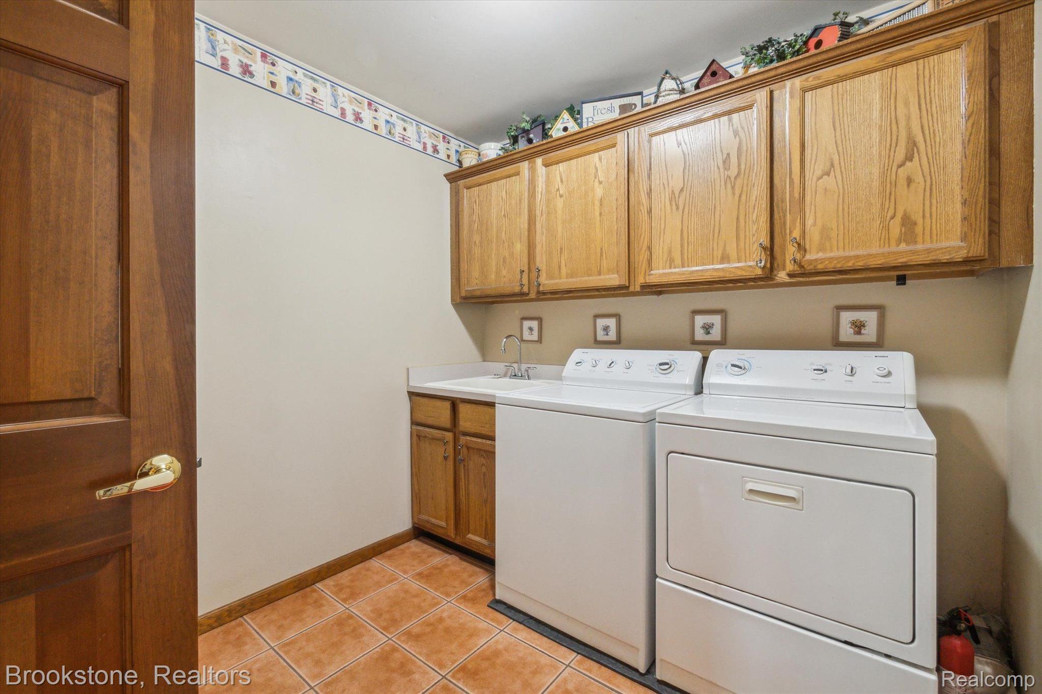 3200 Hixon Road Rochester, MI 48306 - Photo 21 of 62 Gallery Image 21