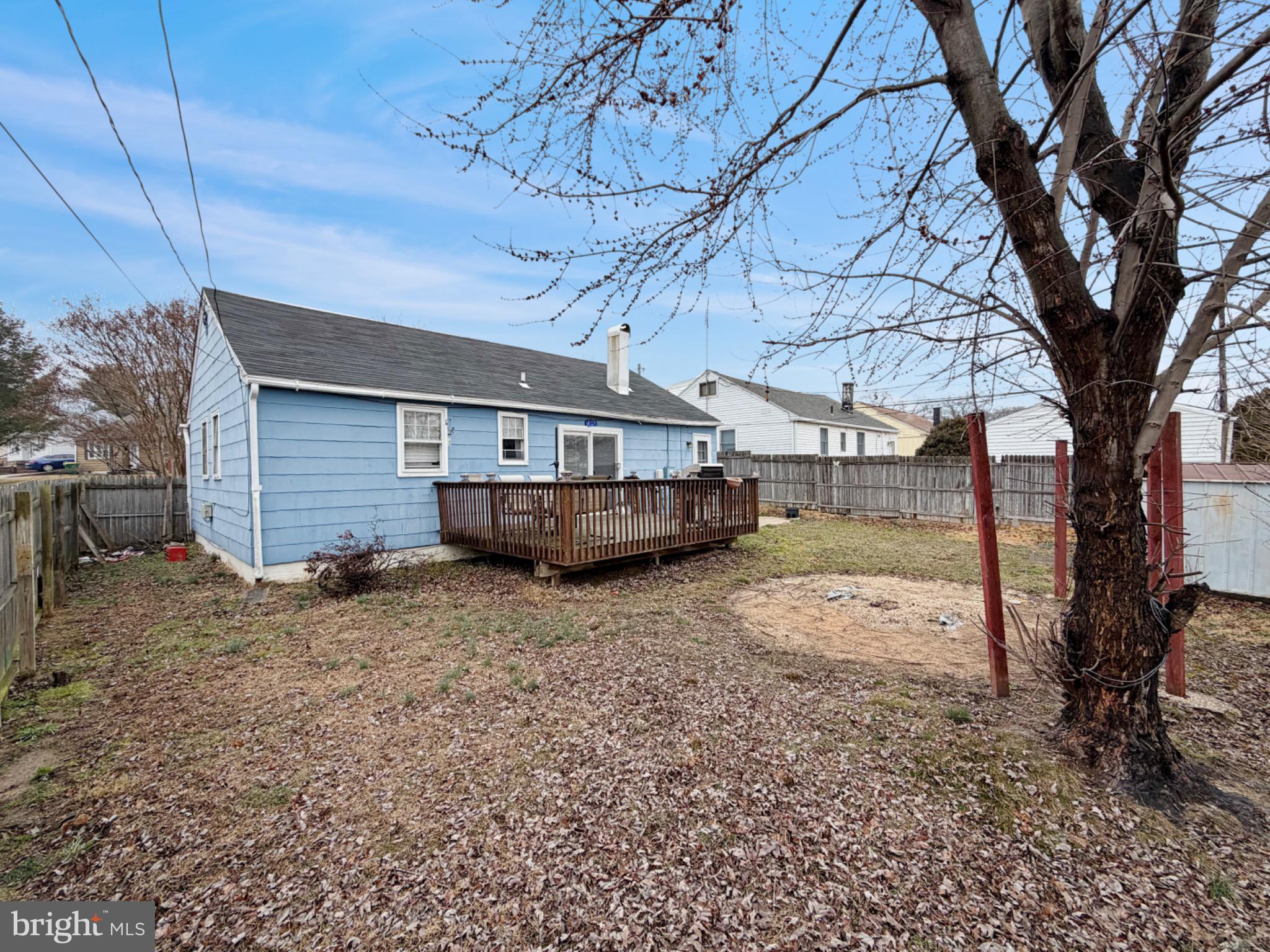 15 Mark New Castle, DE 19720 - Photo 13 of 13 Charming blue home with spacious backyard.
