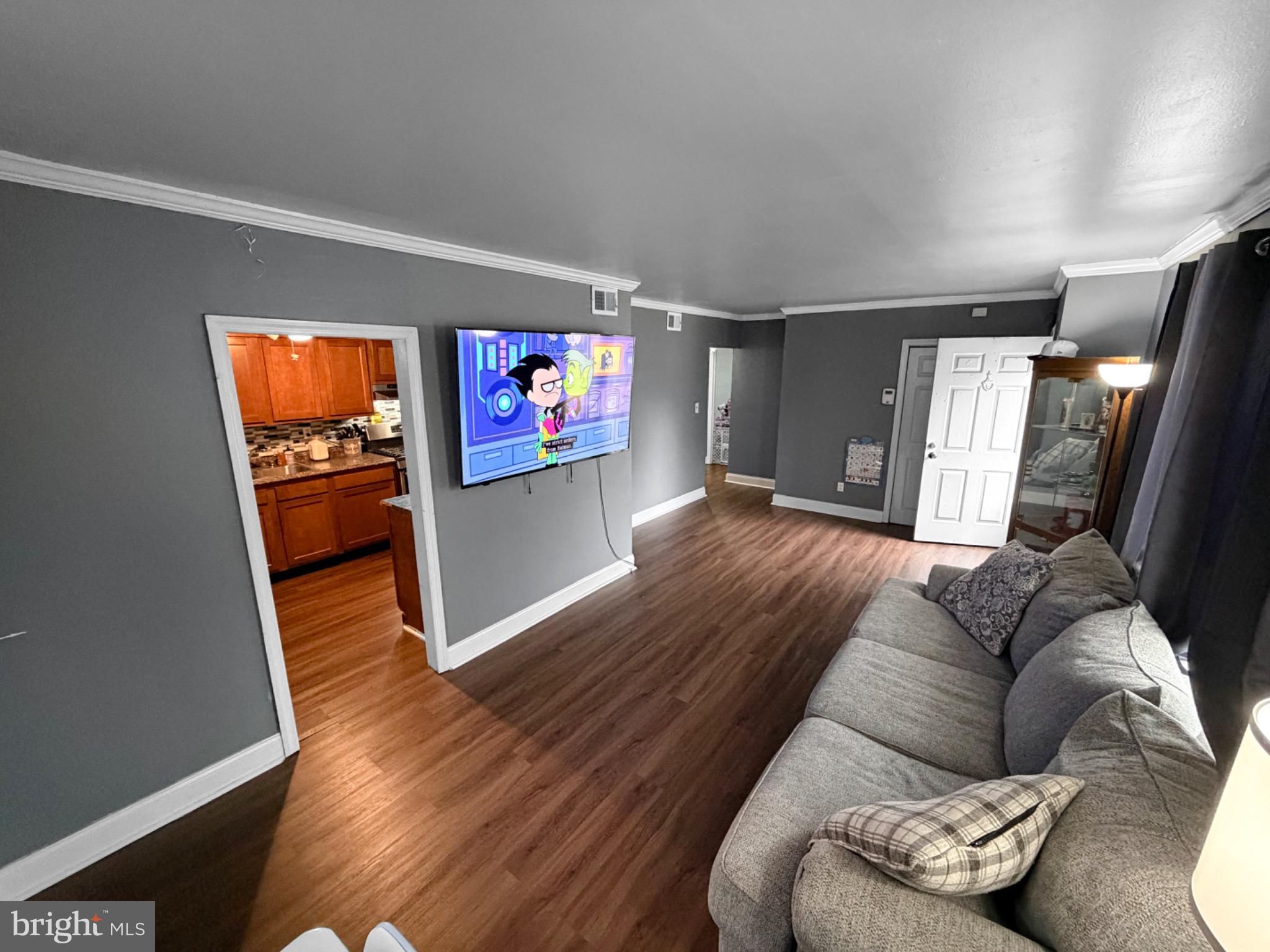 15 Mark New Castle, DE 19720 - Photo 4 of 13 Modern living space with inviting ambiance.