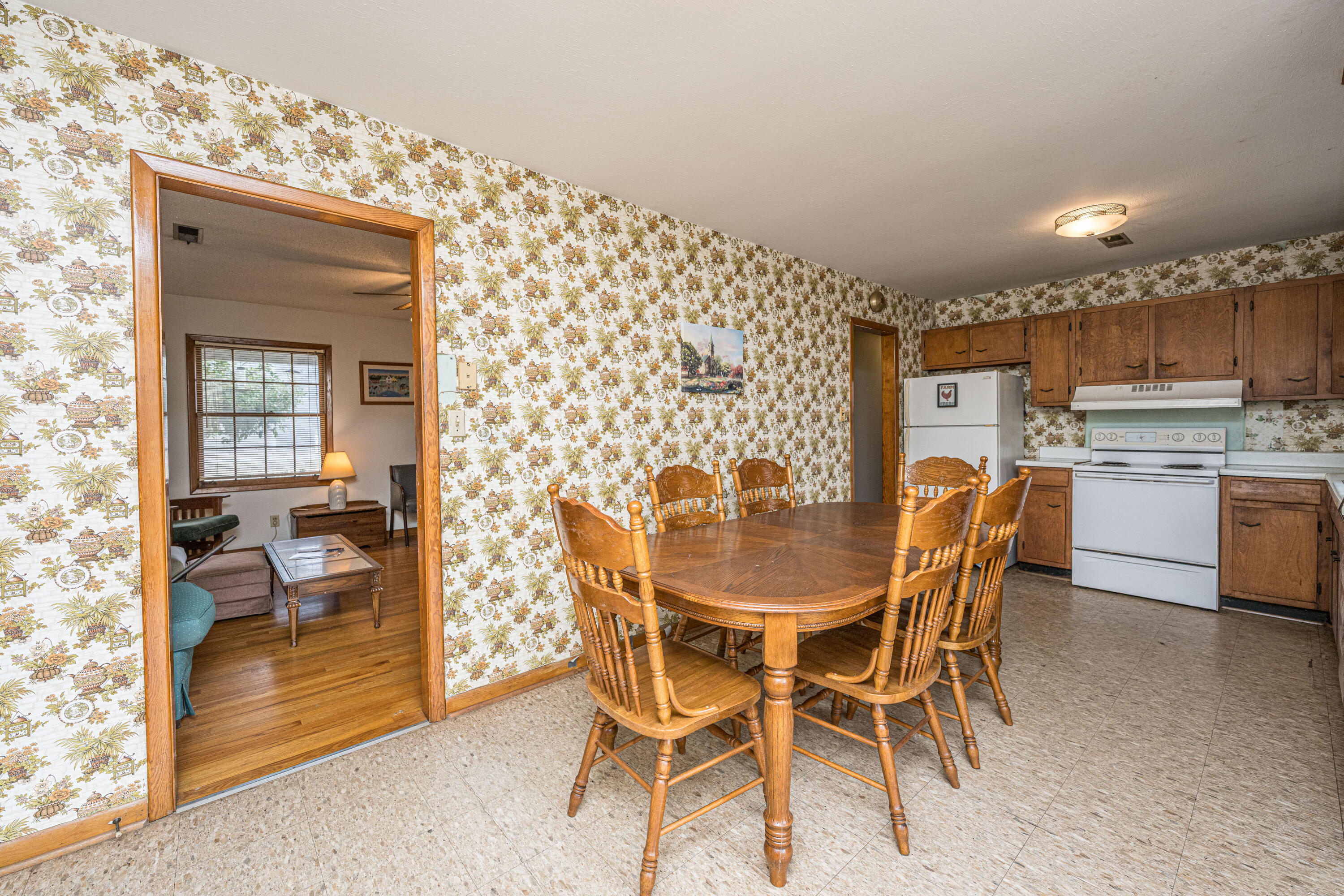 610 River Road Johns Island, SC 29455 - Photo 16 of 18 Kitchen