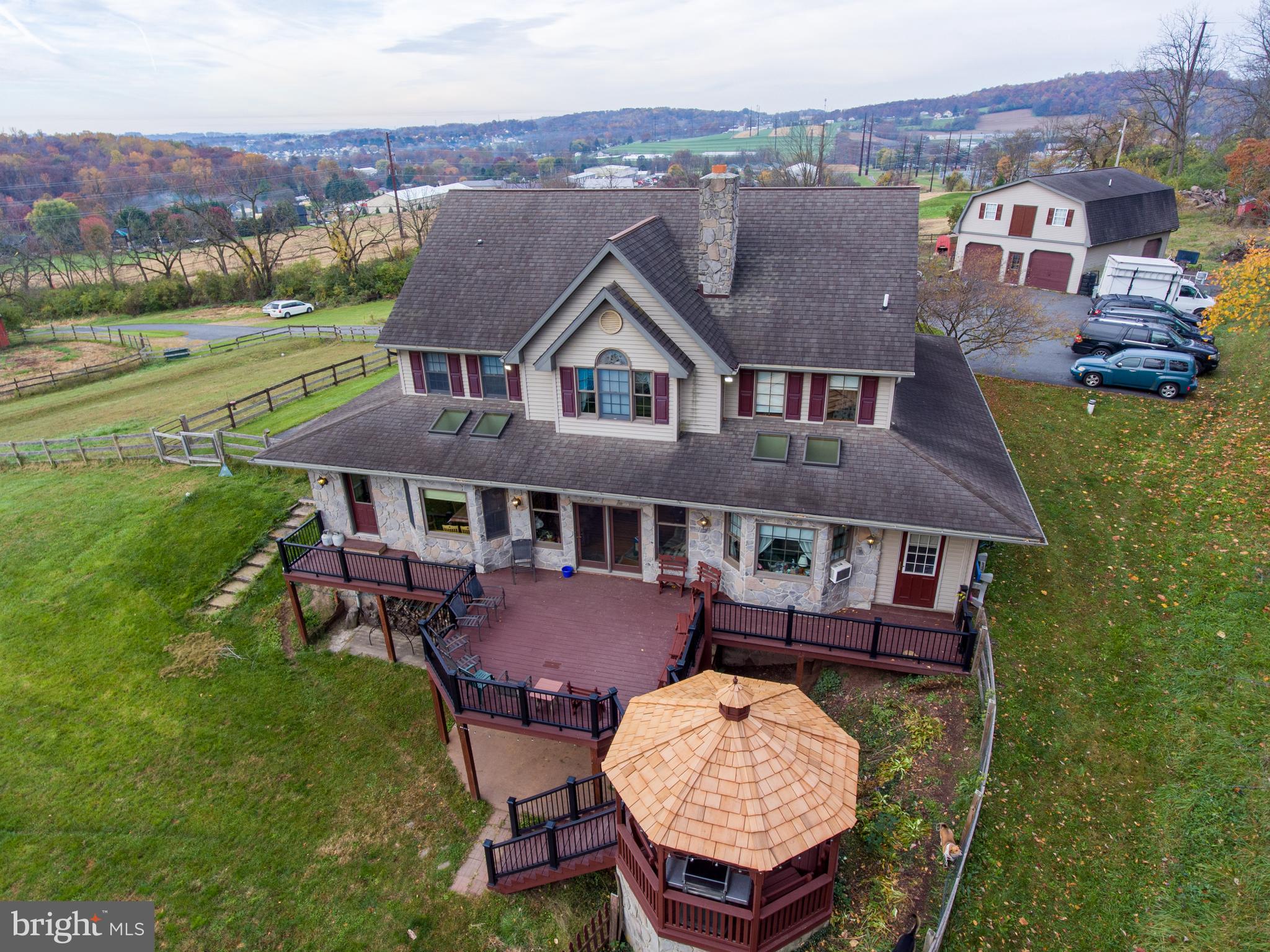 215 Boulder Hill Road Mohnton, PA 19540 - Photo 4 of 75