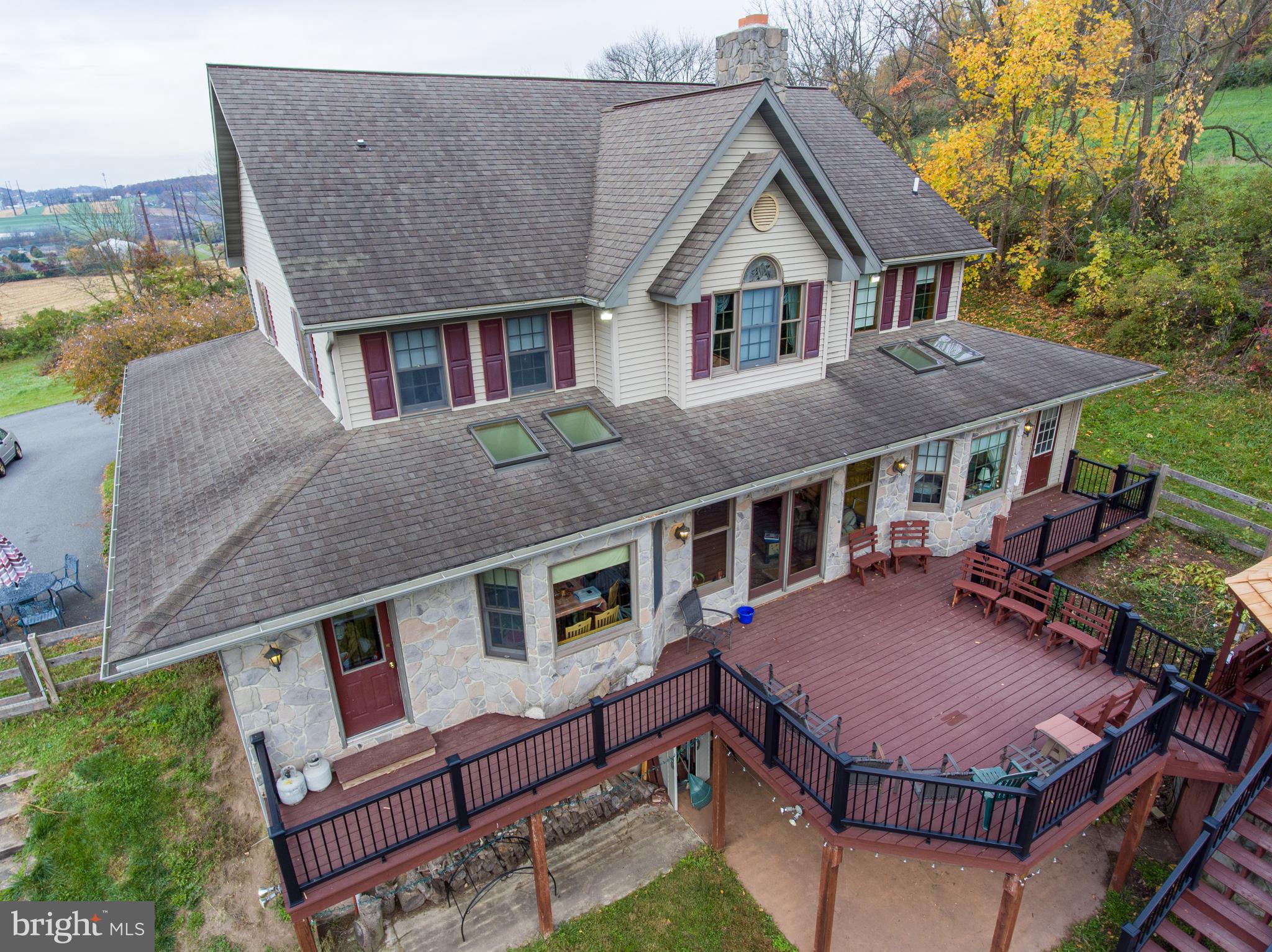 215 Boulder Hill Road Mohnton, PA 19540 - Photo 5 of 75