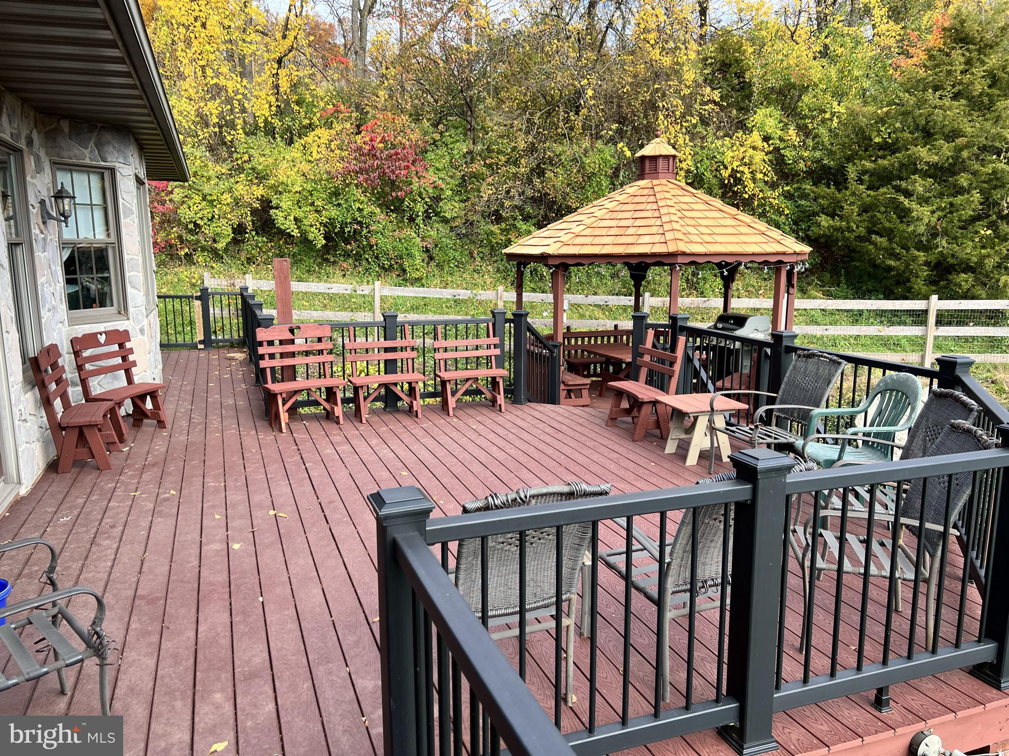 215 Boulder Hill Road Mohnton, PA 19540 - Photo 7 of 75