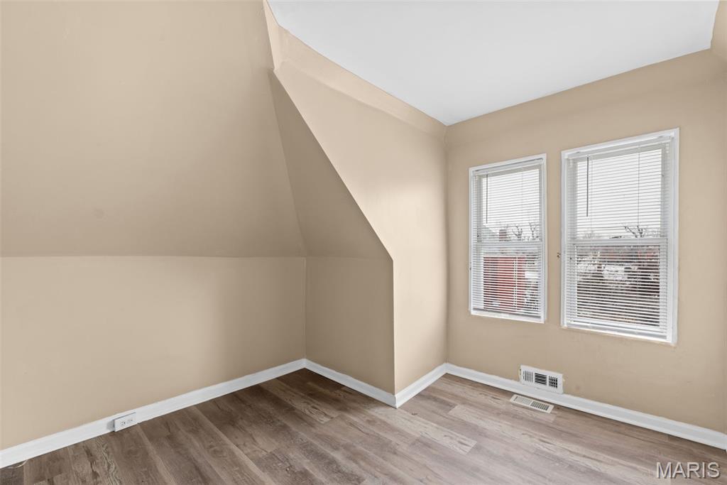 5088 Minerva Avenue St. Louis, MO 63113 - Photo 27 of 36