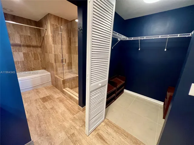 $4,200 | 300 South Biscayne Boulevard, Unit 3614, Miami, FL 33131