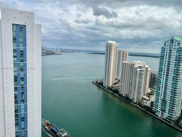 $4,200 | 300 South Biscayne Boulevard, Unit 3614, Miami, FL 33131