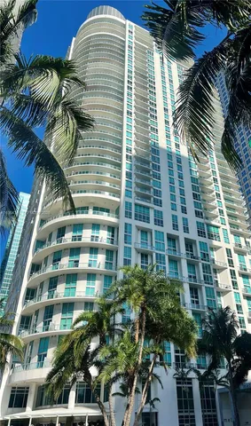 $4,200 | 300 South Biscayne Boulevard, Unit 3614, Miami, FL 33131