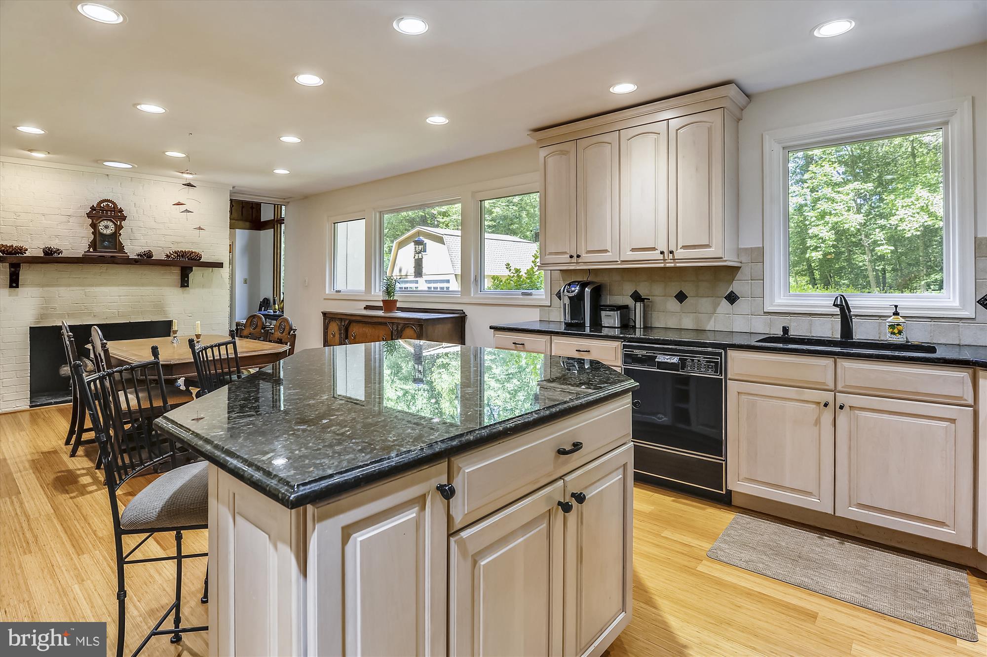 15001 Poplar Hill Road Accokeek, MD 20607 - Photo 12 of 72