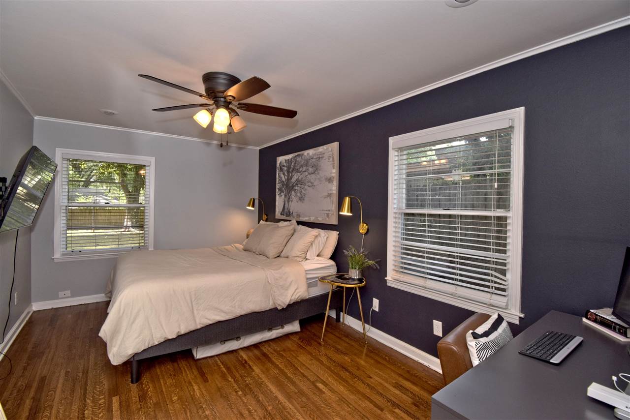 1065 Ivy Road Memphis, TN 38117 - Photo 12 of 20 a bedroom with a bed and a window