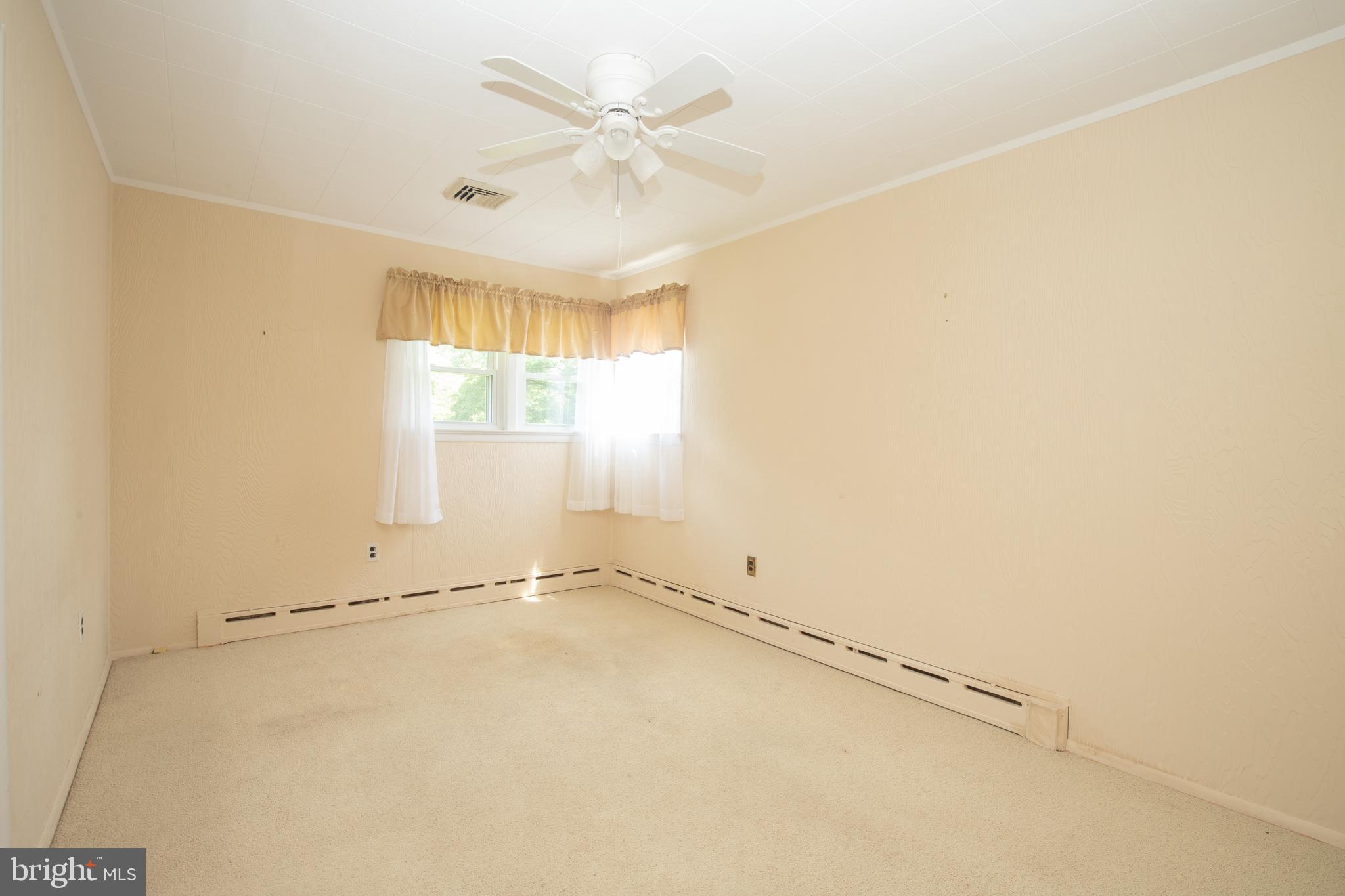 285 Pennington Harbourton Road Pennington, NJ 08534 - Photo 9 of 11 Bedroom 2
