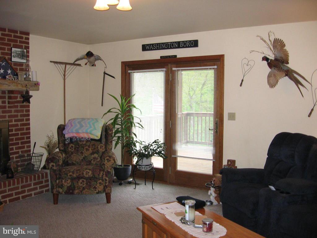 1827 Prospect Road Washington Boro, PA 17582 - Photo 4 of 19