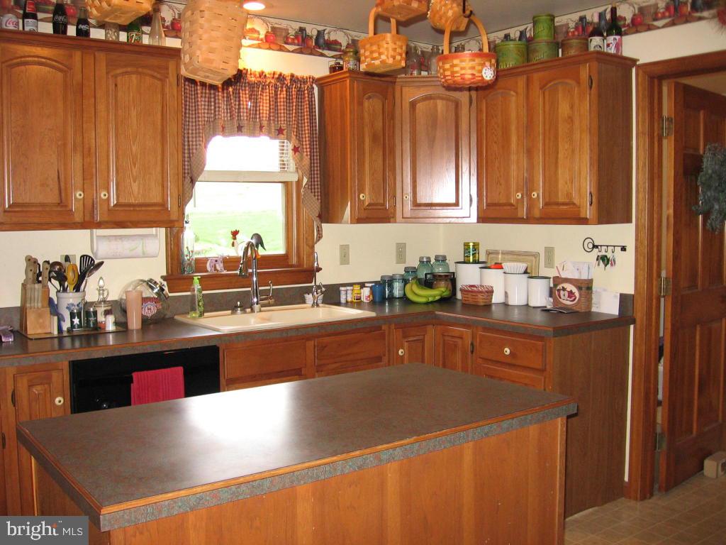 1827 Prospect Road Washington Boro, PA 17582 - Photo 8 of 19