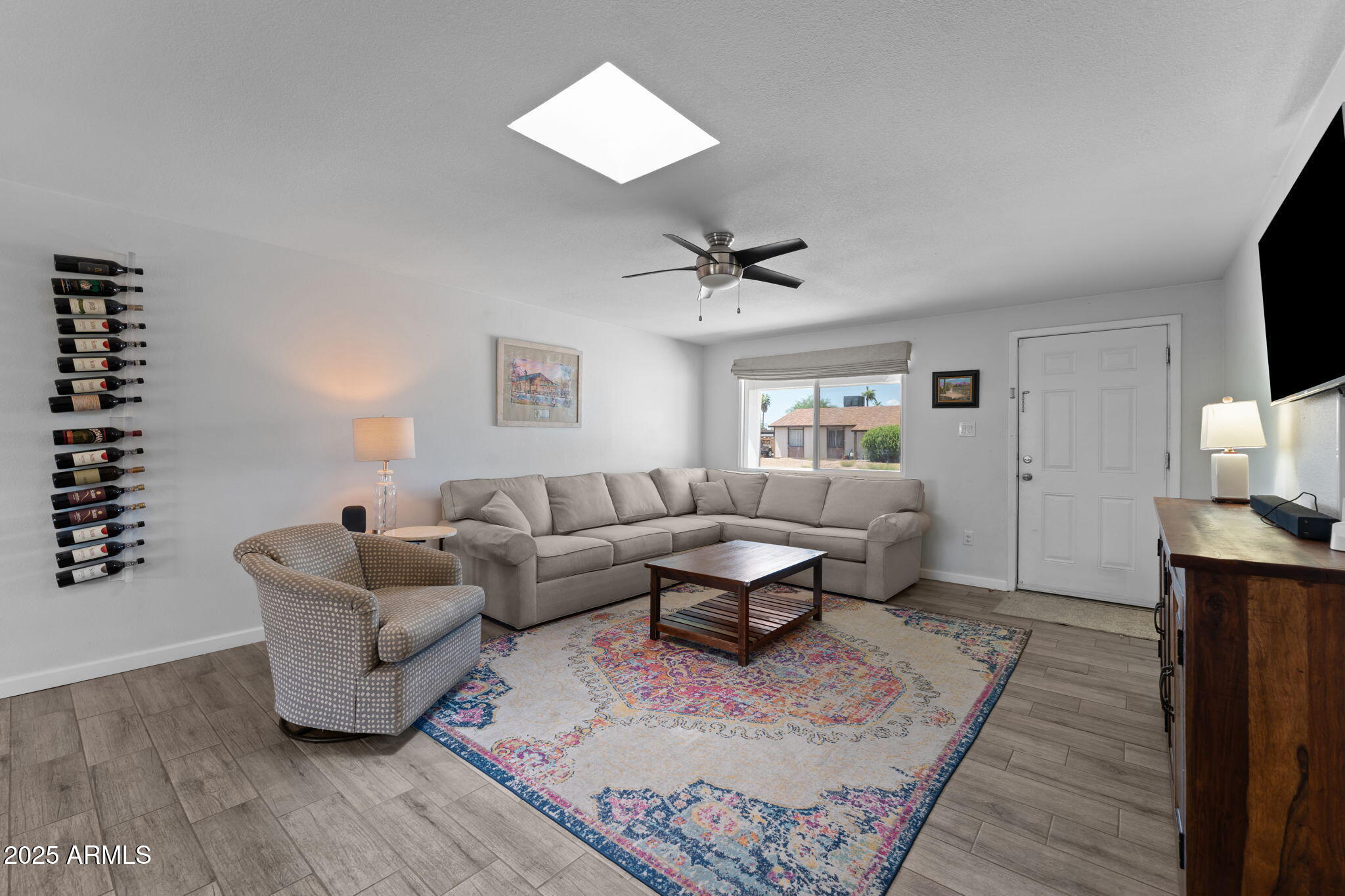 3615 East Hearn Road Phoenix, AZ 85032 - Photo 3 of 22 Living Room