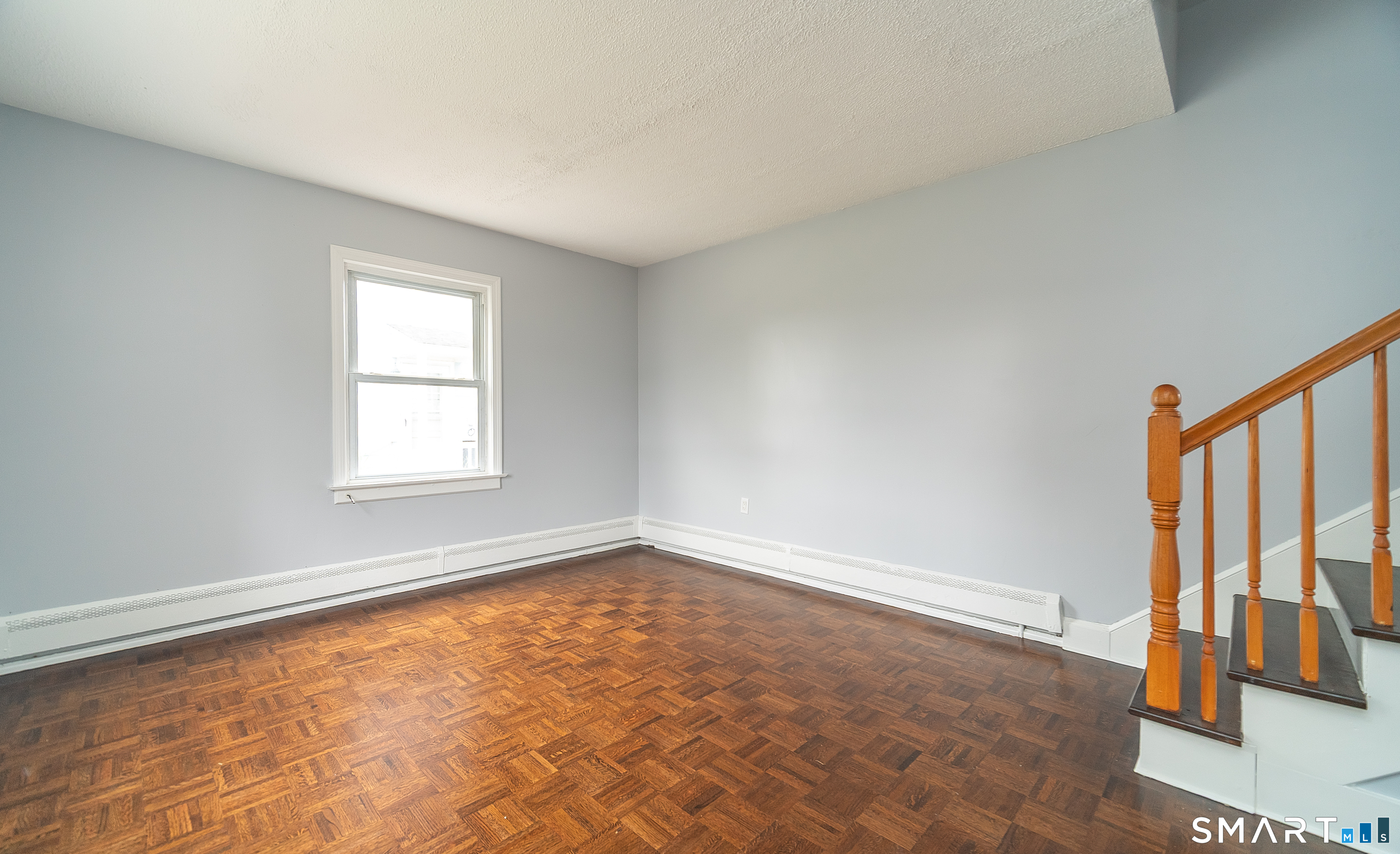476 Ruth Street Bridgeport, CT 06606 - Photo 12 of 38