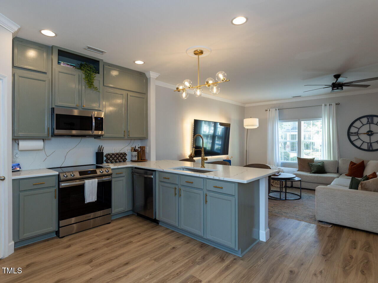 1117 Ileagnes Road Raleigh, NC 27603 - Photo 8 of 27 010-1280x960-open-kitchen