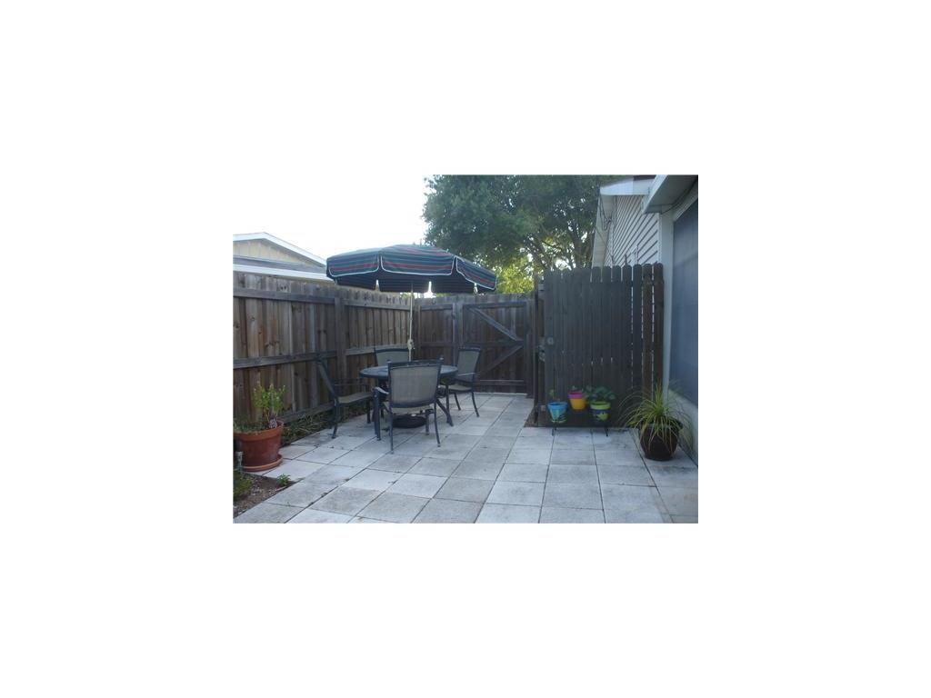 667 Fleming Street Sebastian, FL 32958 - Photo 6 of 8