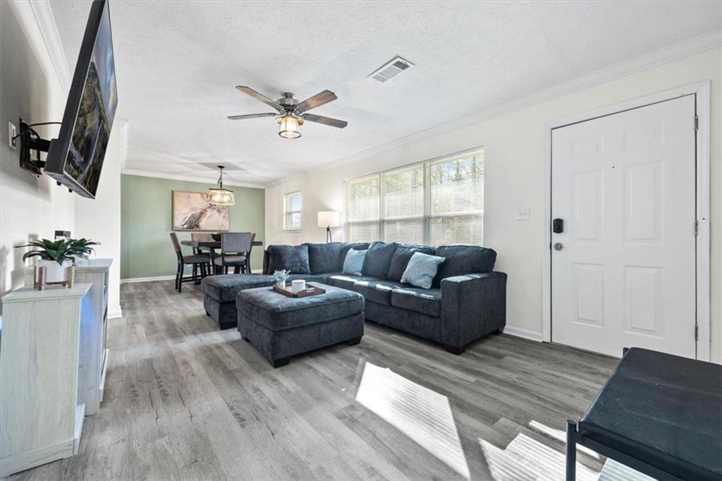 4281 Hiram Lithia Springs Road Southwest Powder Springs, GA 30127 - Photo 2 of 30