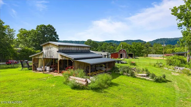 $516,000 | 111 McKinney Road, La Follette, TN 37766