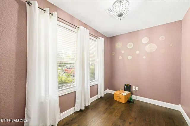 $516,000 | 111 McKinney Road, La Follette, TN 37766