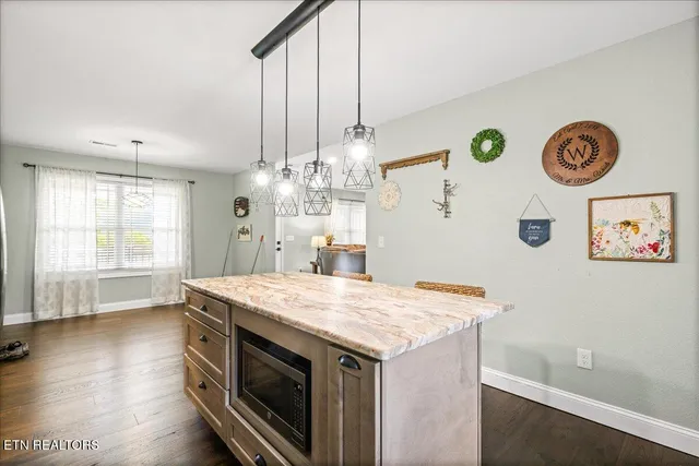 $516,000 | 111 McKinney Road, La Follette, TN 37766