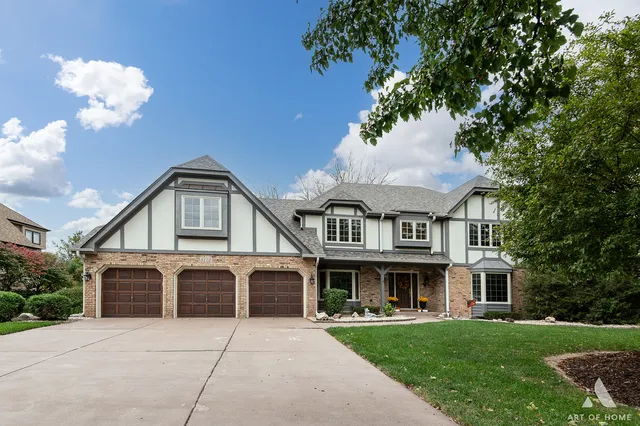 $849,900 | 3112 Turnberry Road, St. Charles, IL 60174