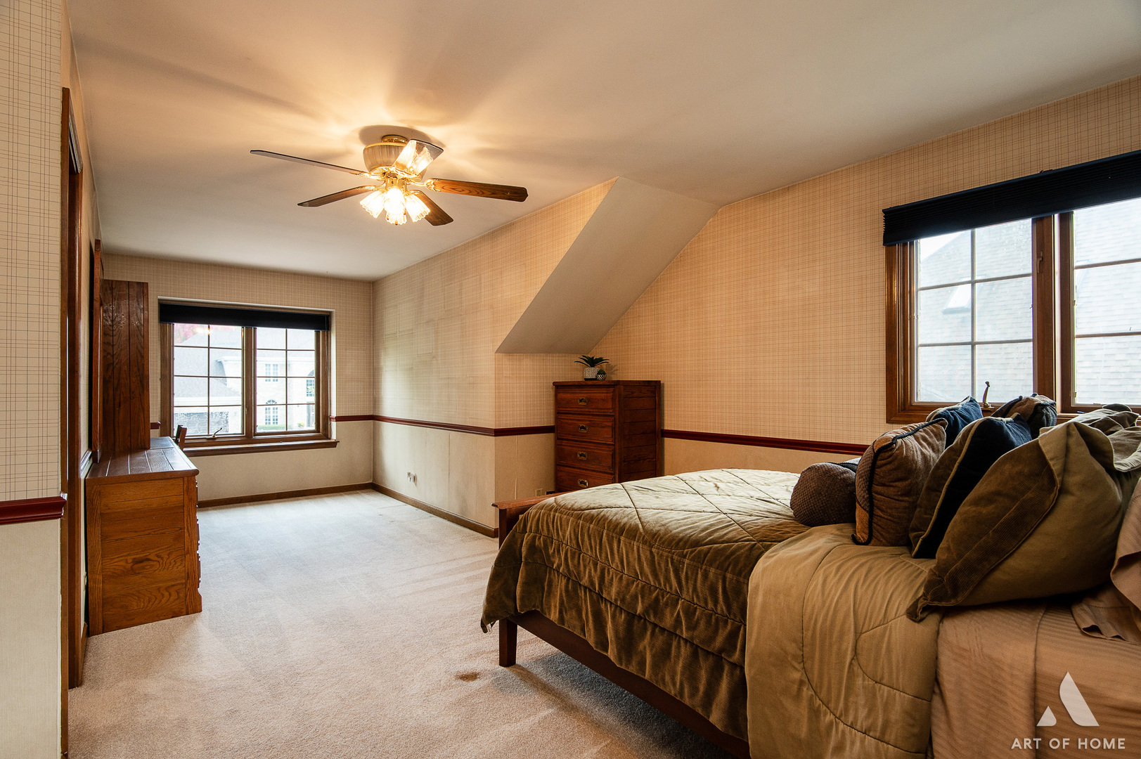 3112 Turnberry Road St. Charles, IL 60174 - Photo 46 of 77 a bedroom with a bed and wooden floor