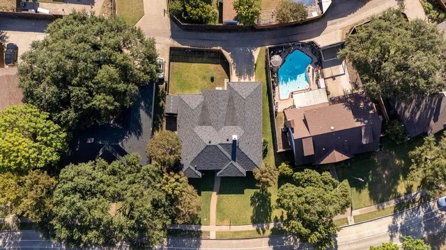 $520,000 | 900 East Spring Valley Road, Richardson, TX 75081