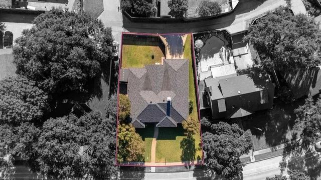 $520,000 | 900 East Spring Valley Road, Richardson, TX 75081